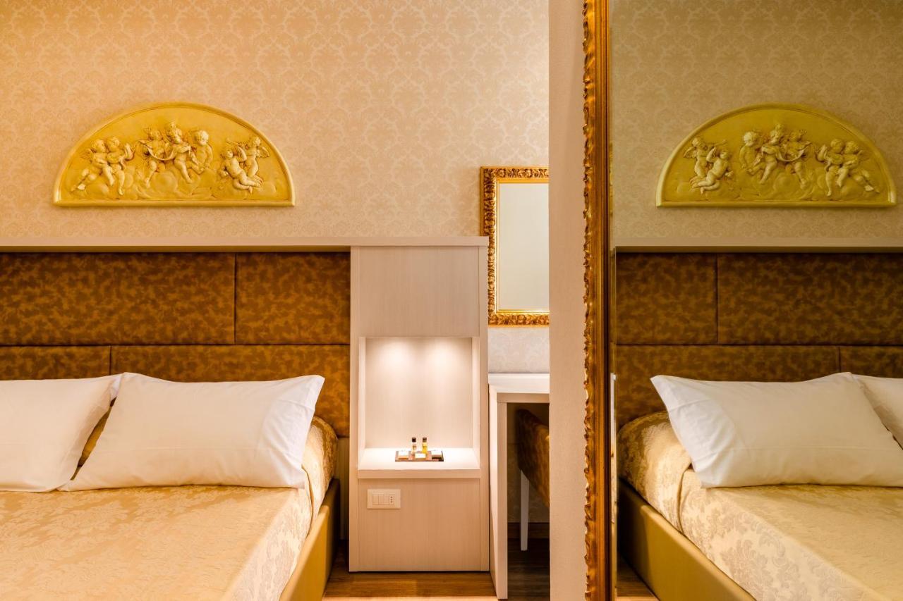 Hotel Mazzanti Милано Мартима Екстериор снимка