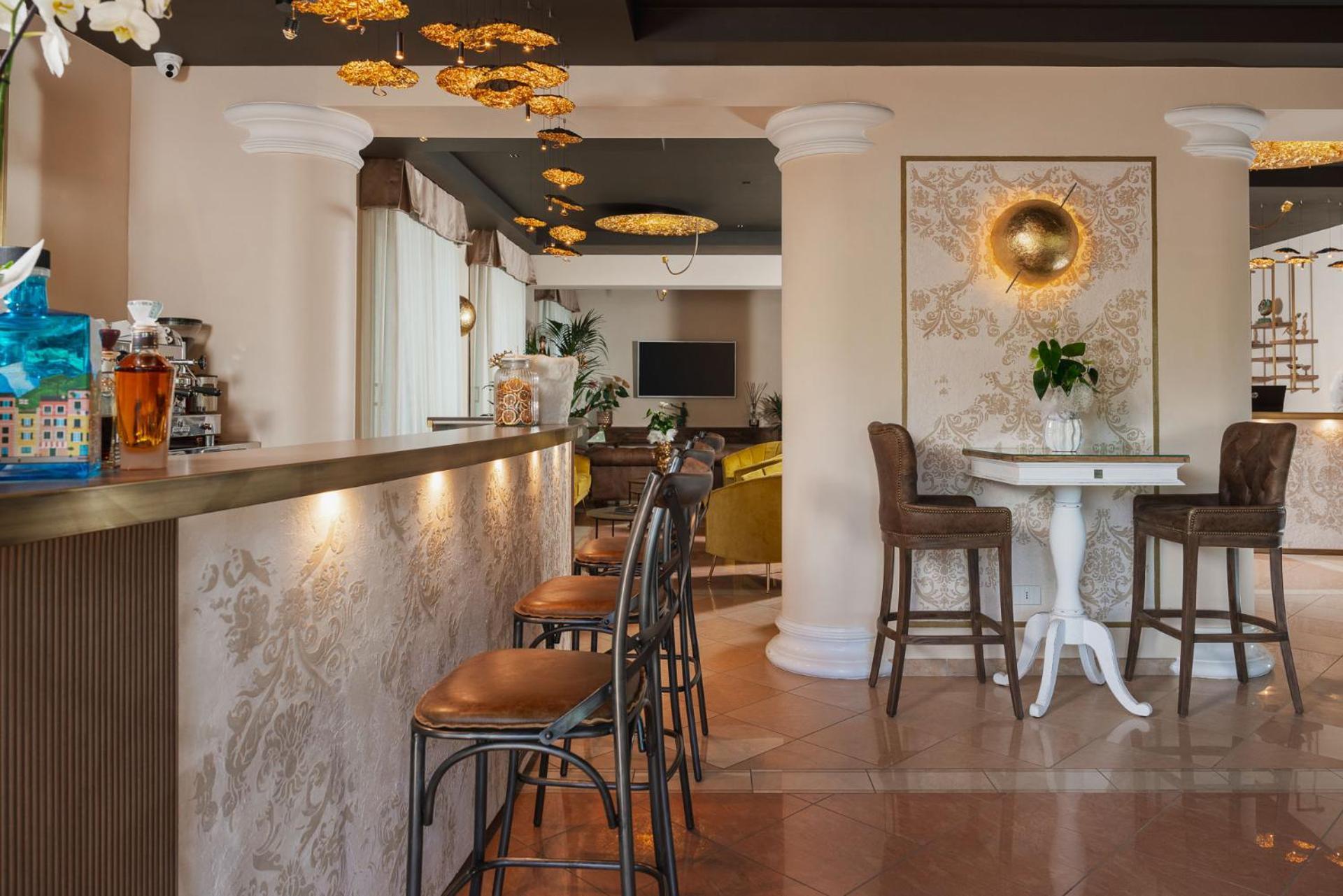 Hotel Mazzanti Милано Мартима Екстериор снимка